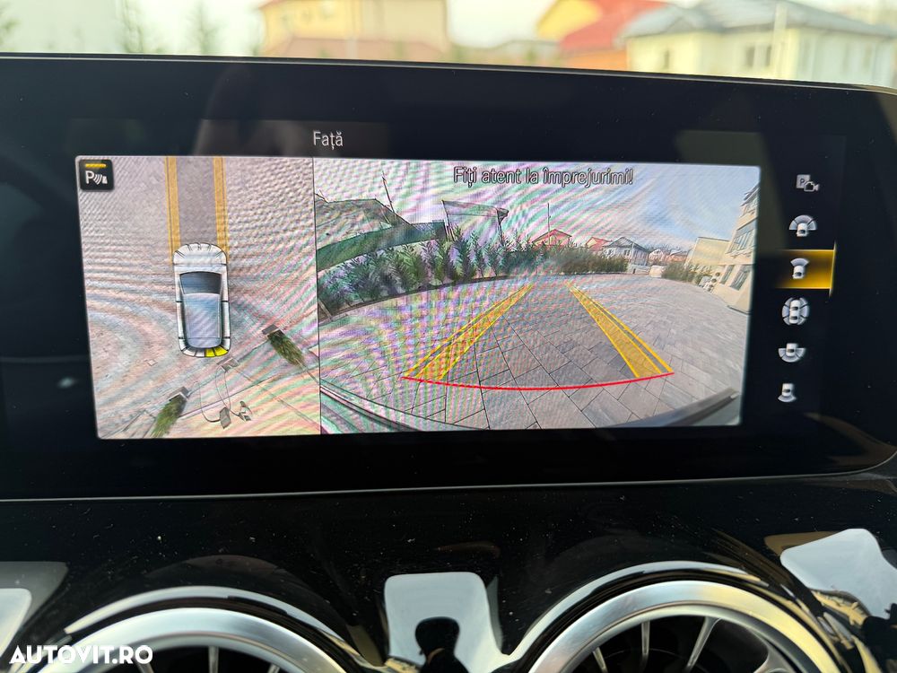 Mercedes-Benz EQA 350 4MATIC AMG Line - 11