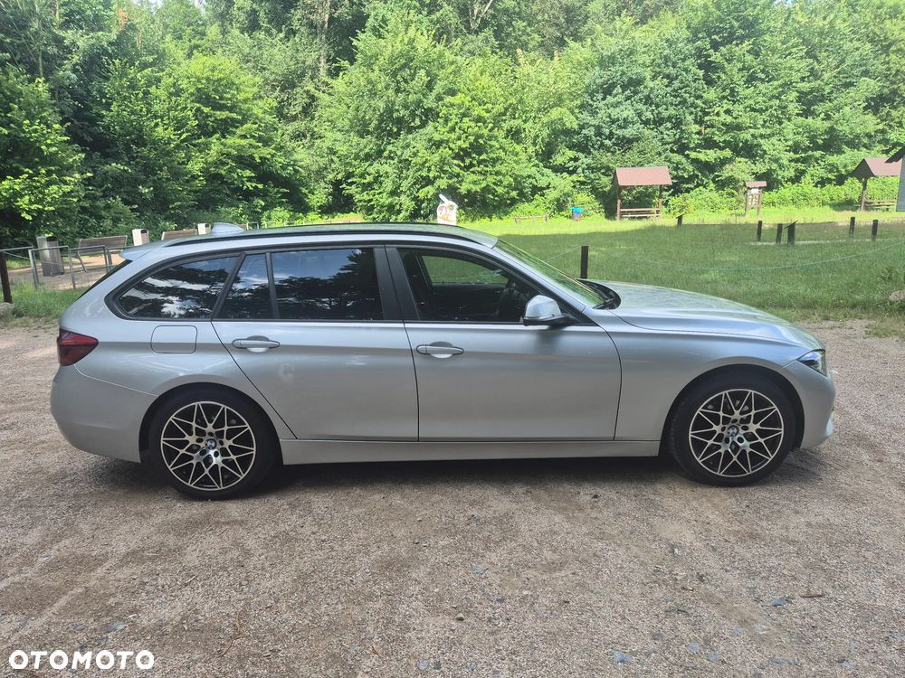 BMW Seria 3 320d - 2
