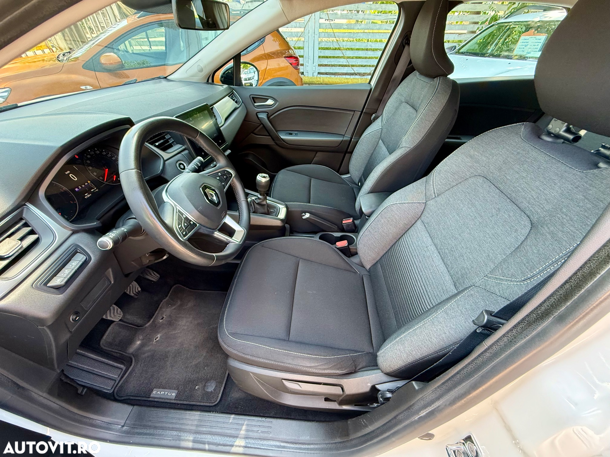 Renault Captur BLUE dCi Zen - 5