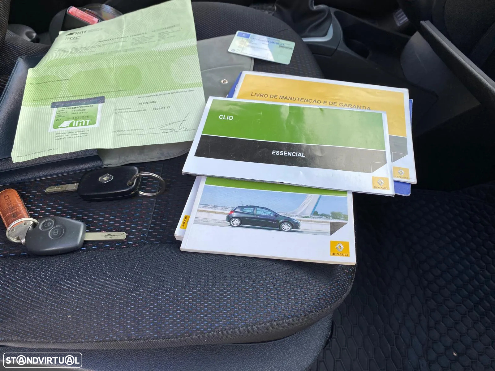 Renault Clio 1.2 16V Dynamique S - 11