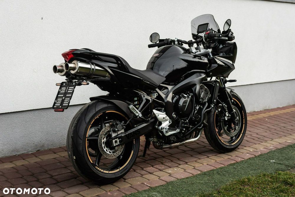 Yamaha FZ - 3