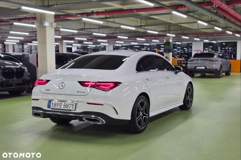Mercedes-Benz CLA 250 4Matic 8G-DCT Edition Progressive Line - 5