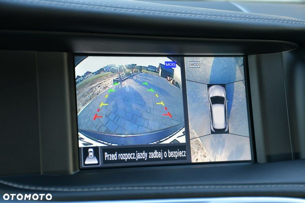 Infiniti Q30 1.6t DCT Premium Tech - 19