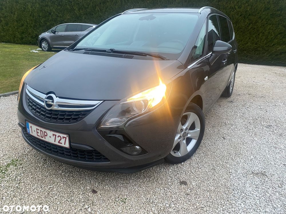 Opel Zafira 2.0 CDTI Cosmo - 24