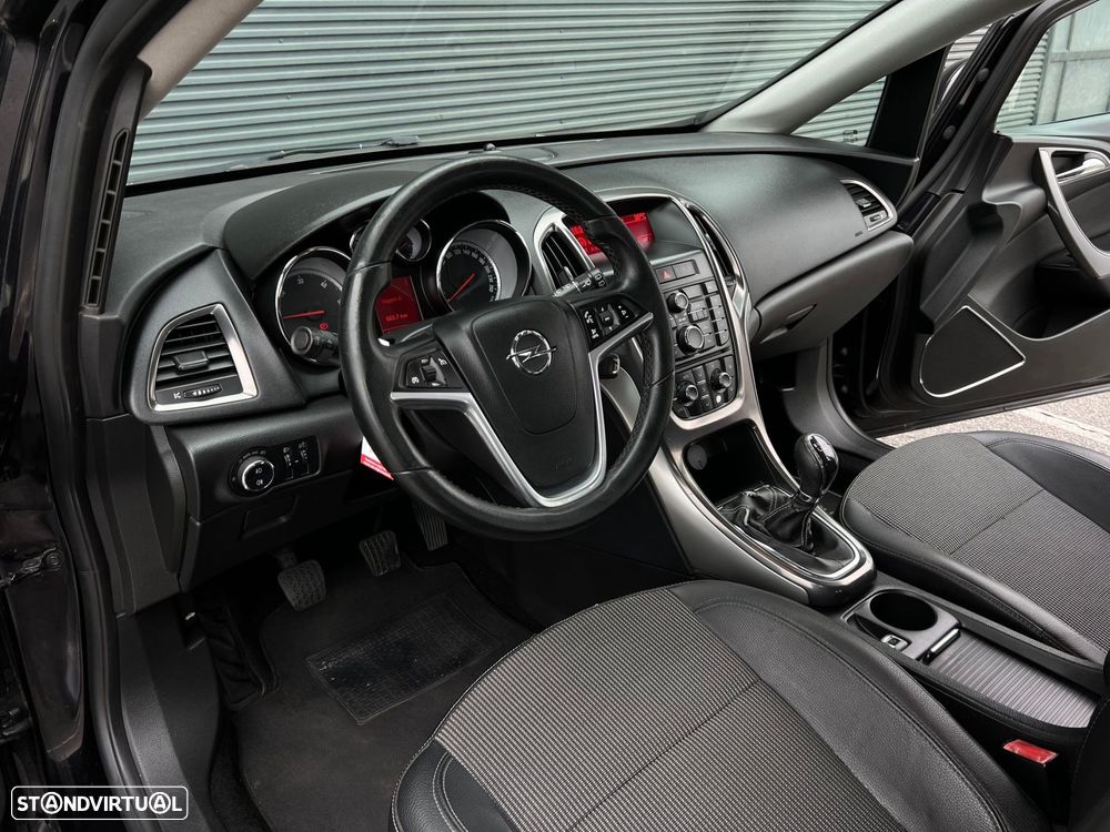 Opel Astra Sports Tourer 1.7 CDTi Cosmo - 10