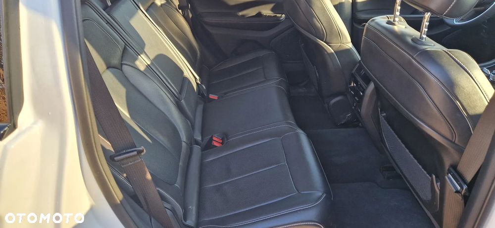 Jeep Grand Cherokee 3.6 V6 Limited - 15