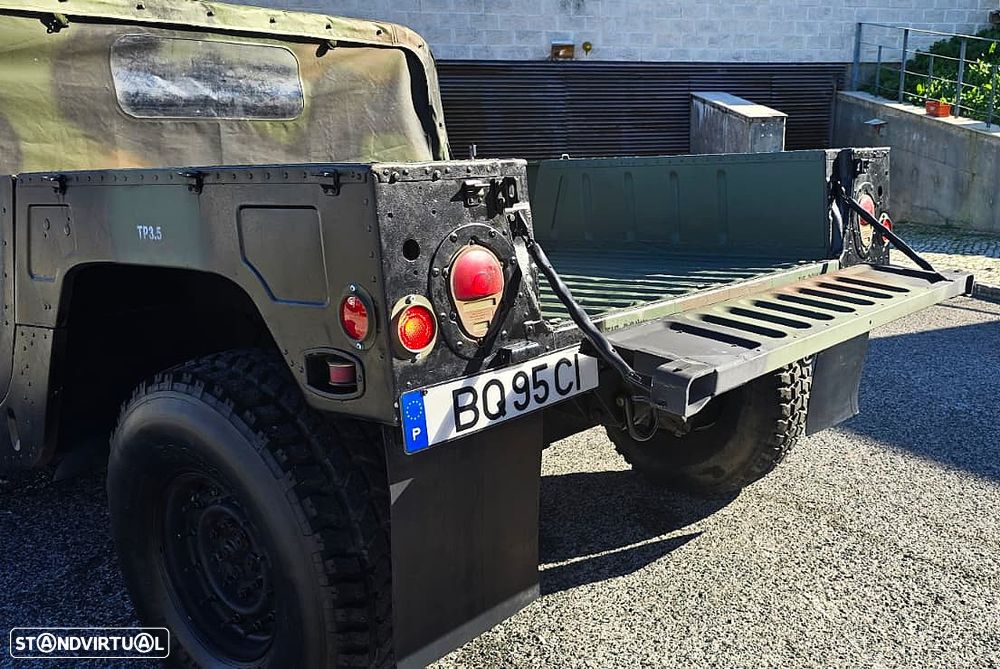 Humvee H1 - 12