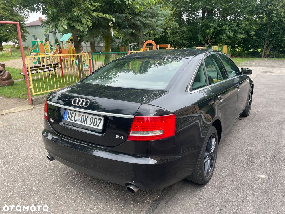 Audi A6 - 6