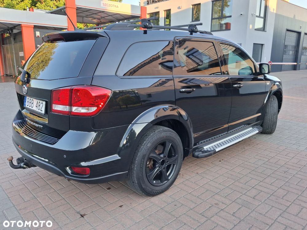 Fiat Freemont 2.0 Multijet 16V DPF Automatik Allrad Black Code - 12