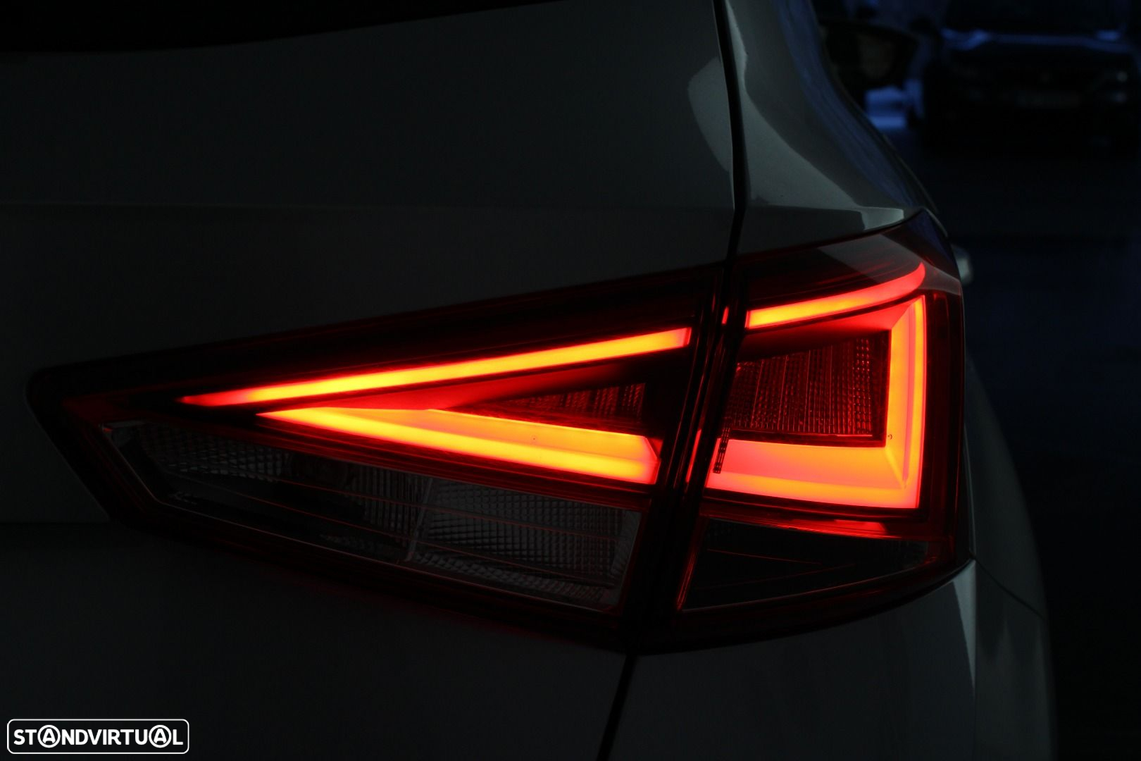 SEAT Arona 1.0 TSI FR - 26