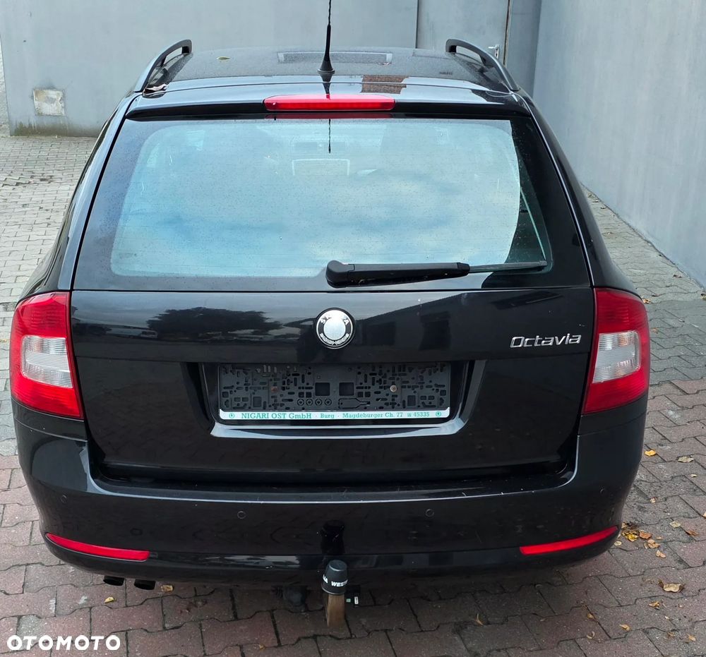 Skoda Octavia 1.4 TSI IMPULS EDITION - 10