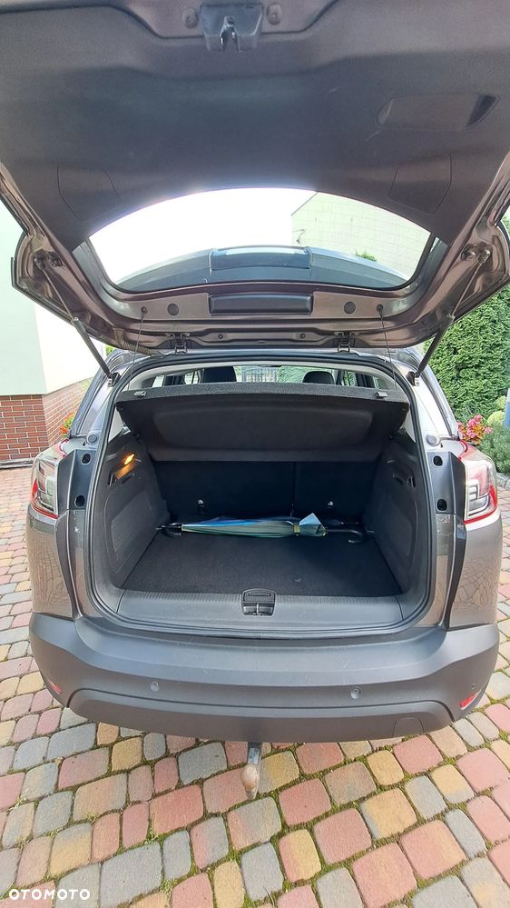 Opel Crossland X - 21