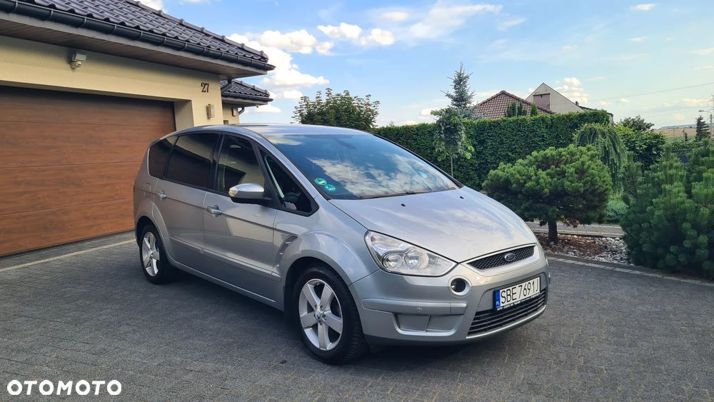 Ford S-Max 2.0 TDCi DPF Business Edition - 26