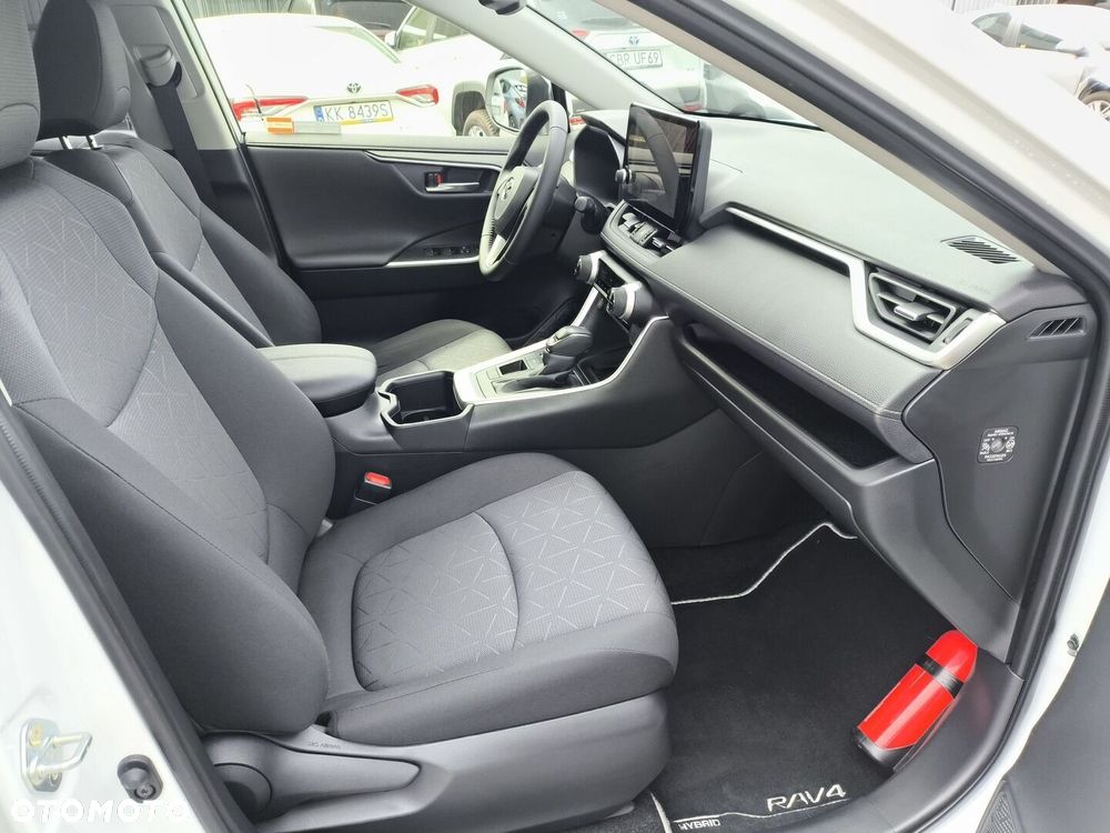 Toyota RAV4 - 22