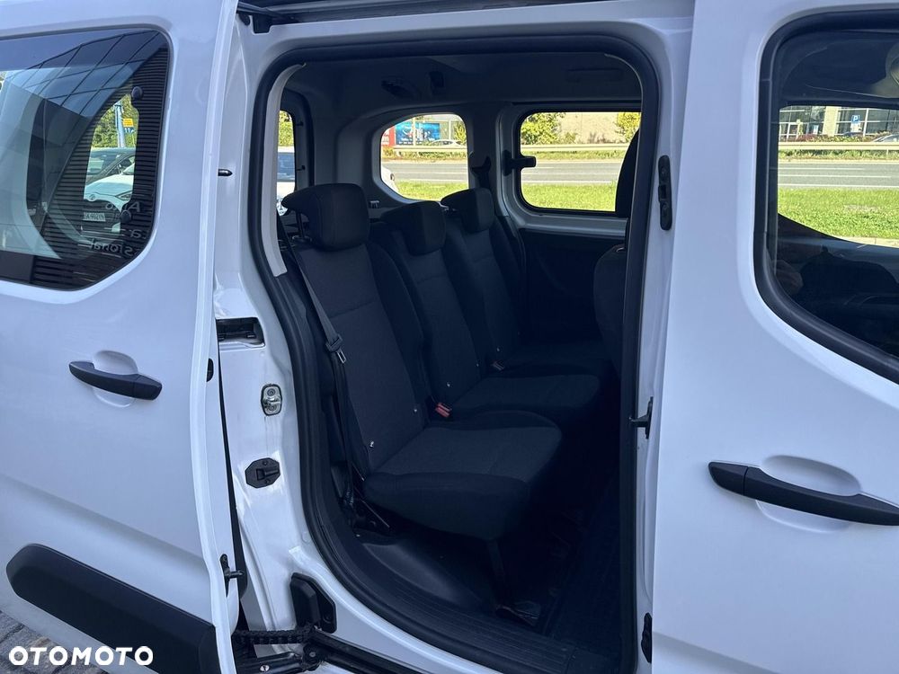 Toyota Proace City Verso 1.5 D-4D Combi - 20