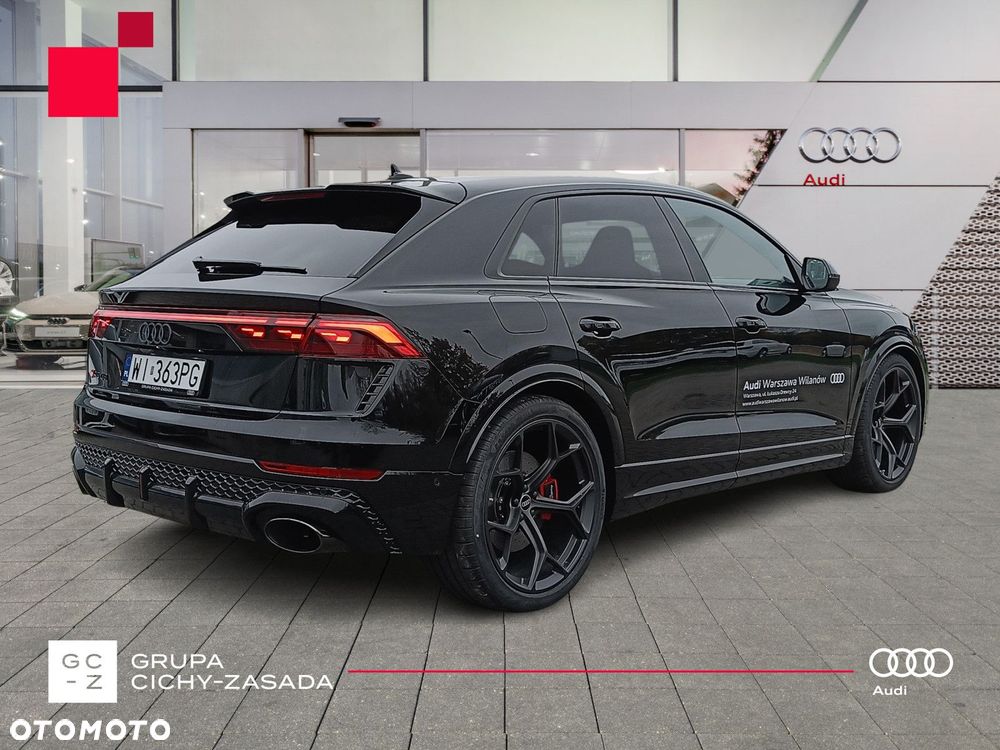 Audi RS Q8 - 6