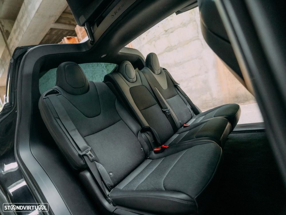 Tesla Model X 100D - 30