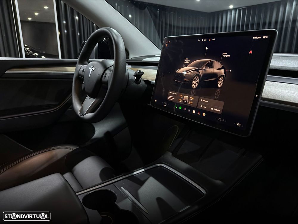 Tesla Model Y Standard - 33