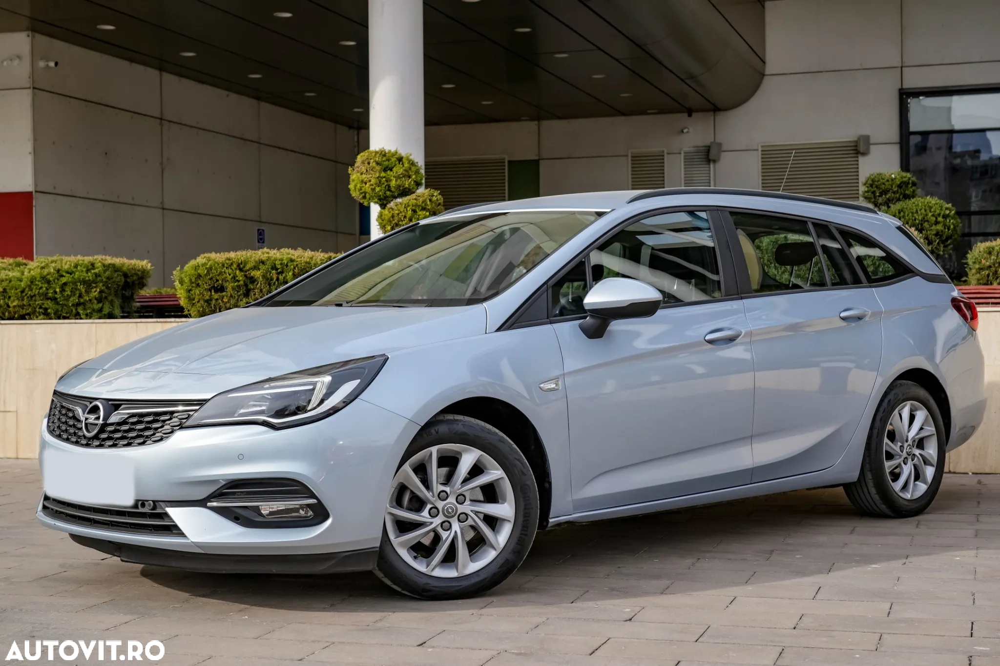 Opel Astra 1.2 Turbo Start/Stop Business Elegance - 2