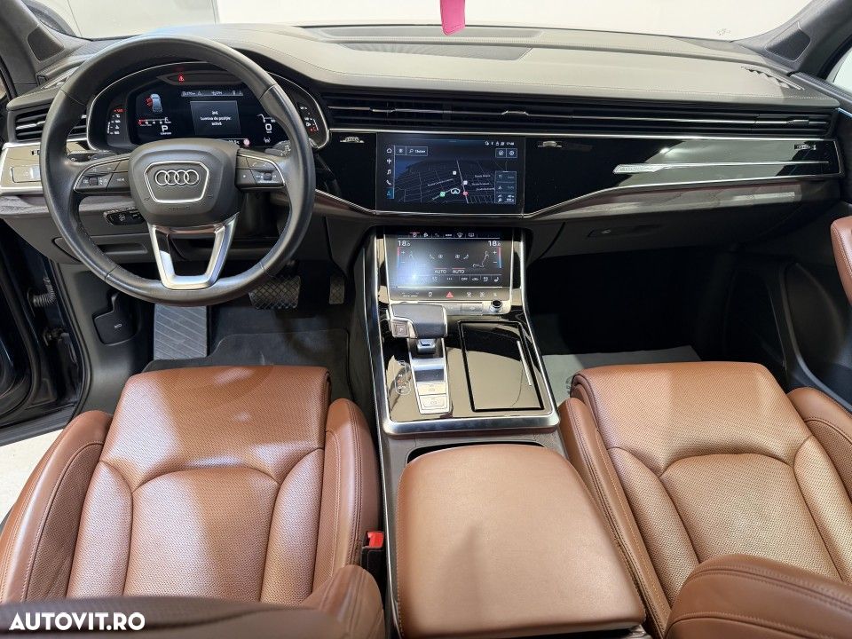 Audi Q7 - 6