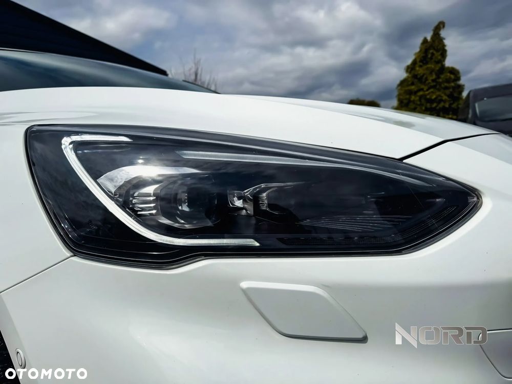 Ford Focus 1.5 EcoBlue Start-Stopp-System ST-LINE - 10