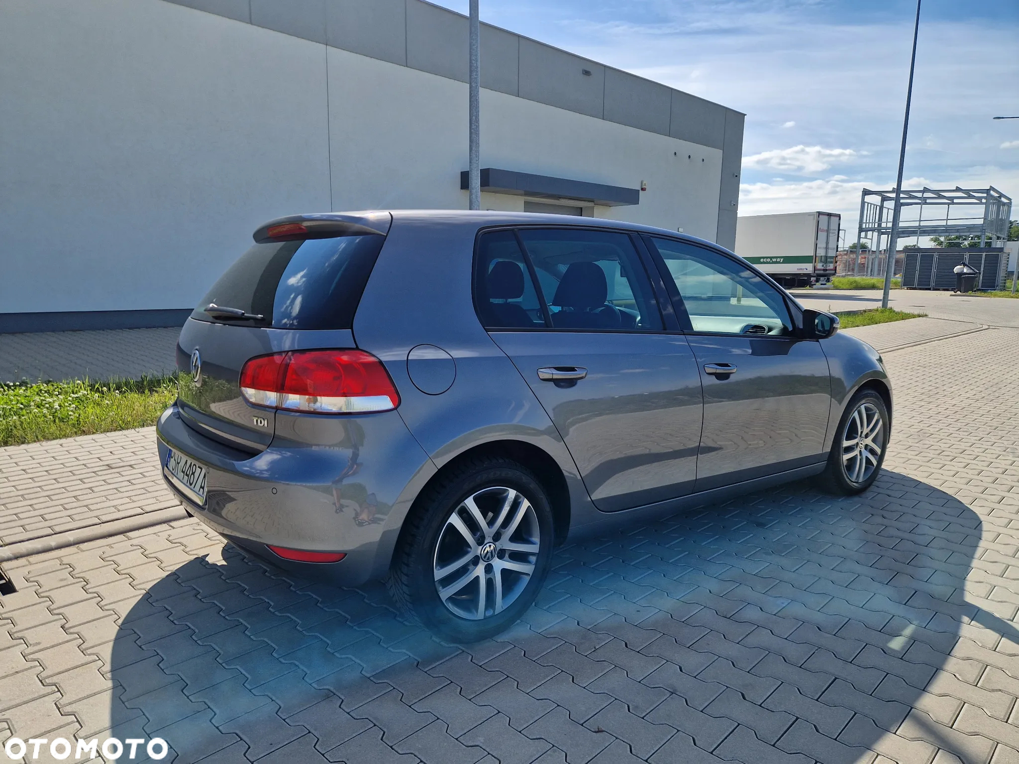 Volkswagen Golf VI 2.0 TDI Comfortline - 3