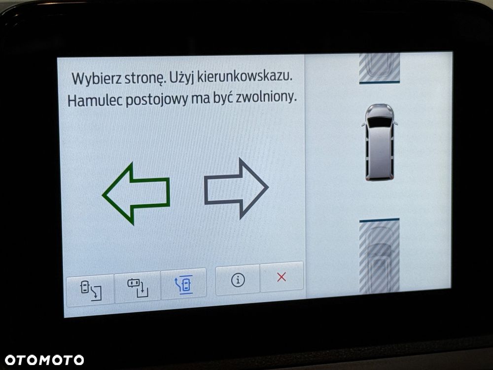 Ford Transit Connect 240 L2 Autm Trend - 27