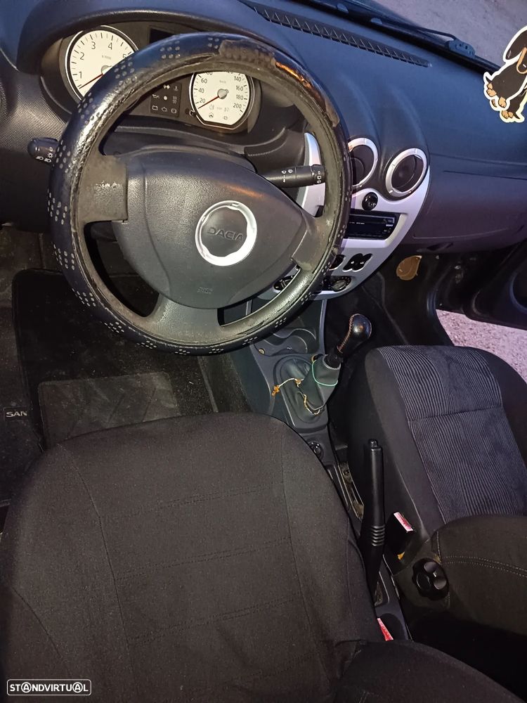 Dacia Sandero 1.2 16V Access - 6