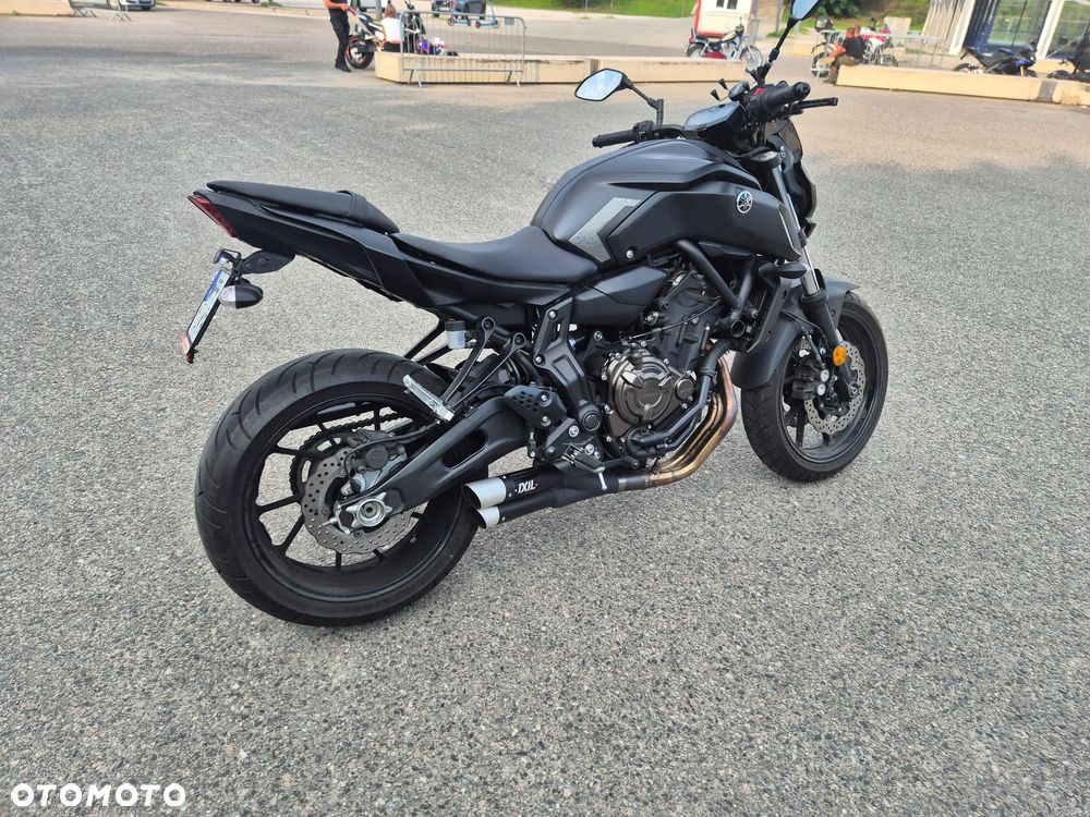 Yamaha MT - 11