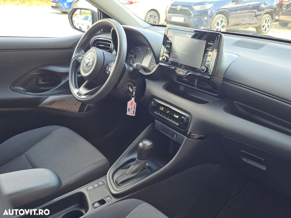 Toyota Yaris 1.5 VVT-i HSD Eco - 13