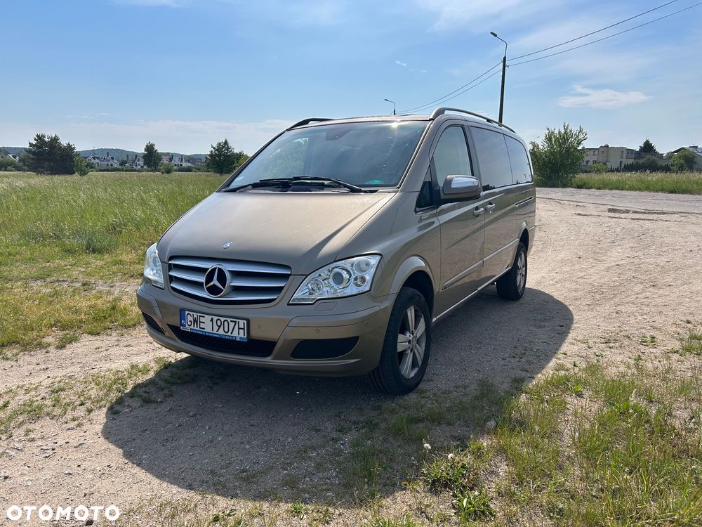 Mercedes-Benz Viano - 1