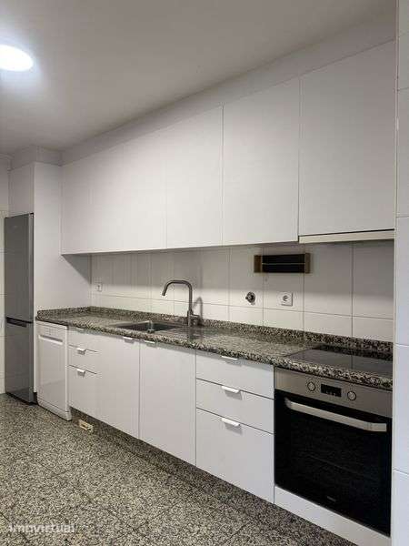 Apartamento T2 nos Maninhos, Maia - Grande imagem: 5/12