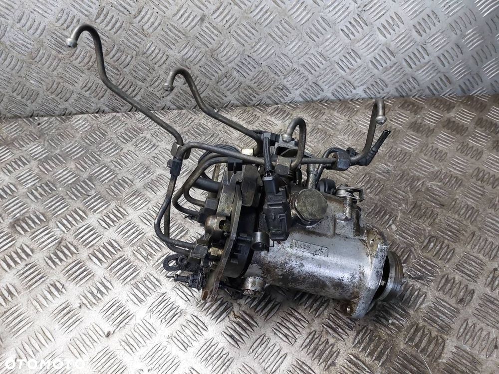 POMPA WTRYSKOWA USZKODZONA TOYOTA COROLLA E11 LIFT 1.9 D R8448B382D - 4