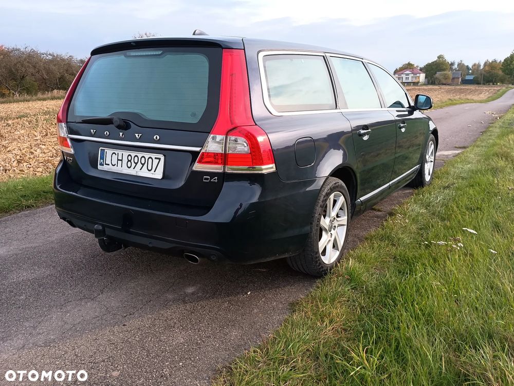 Volvo V70 2014 photo 3
