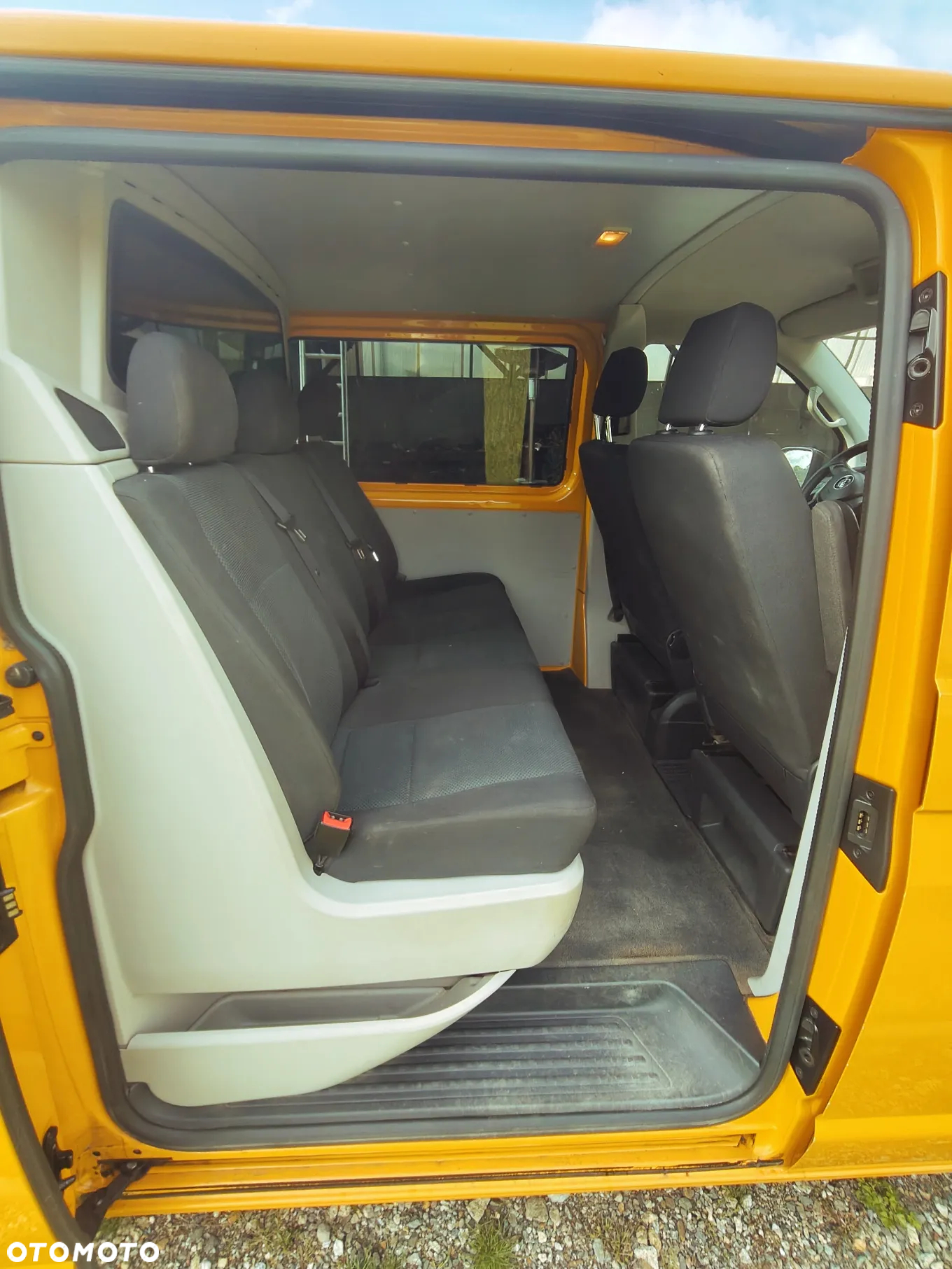 Volkswagen Transporter - 7