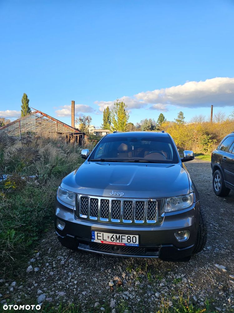 Jeep Grand Cherokee 5.7 V8 HEMI Overland Summit - 12