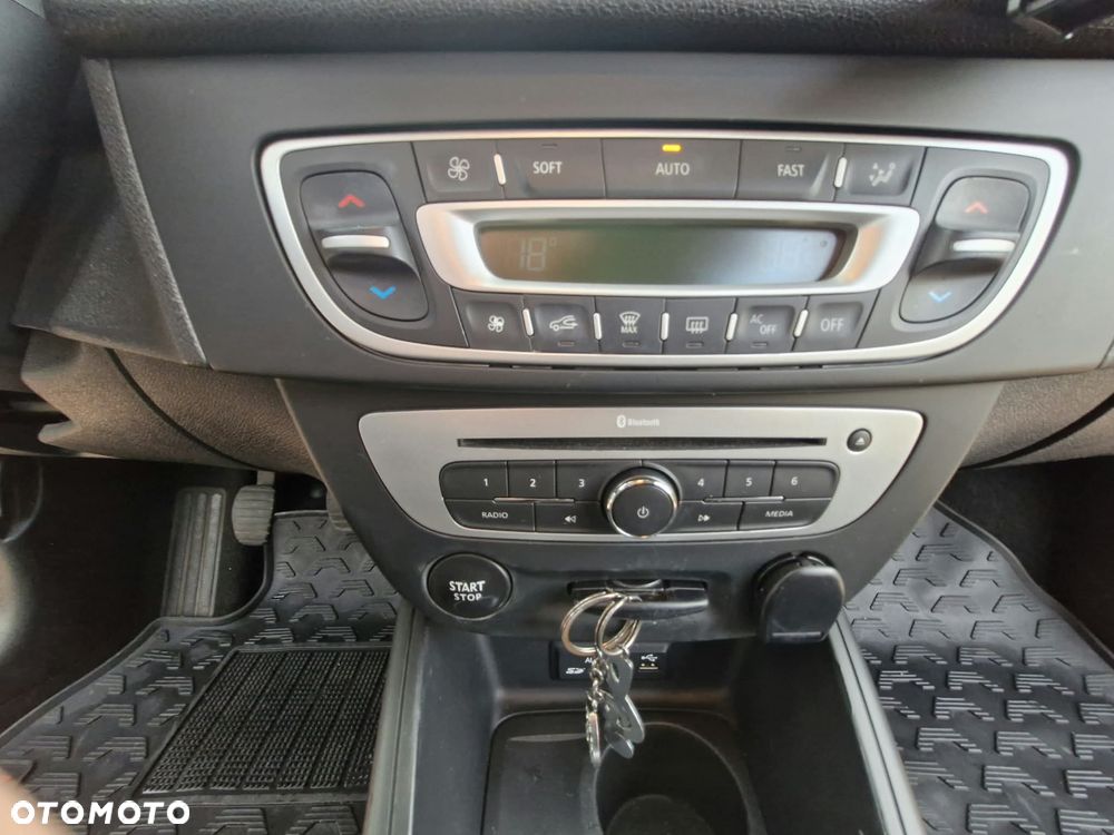 Renault Megane - 13