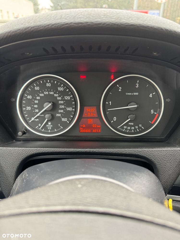 BMW X5 xDrive35d - 13