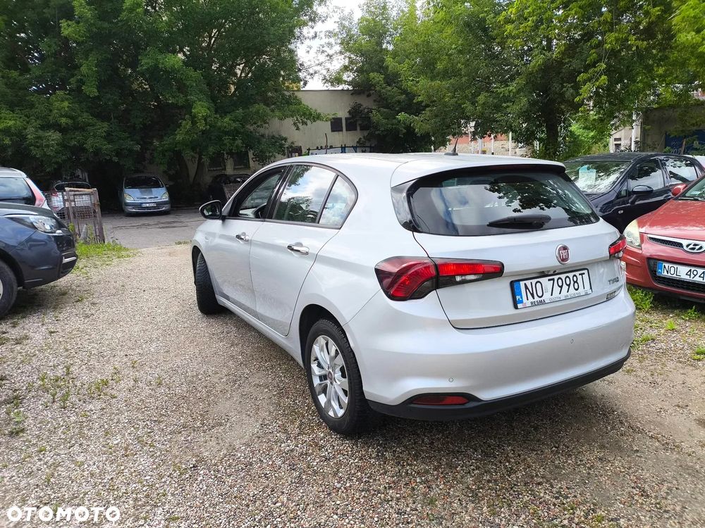Fiat Tipo 1.4 16v Lounge EU6d - 6