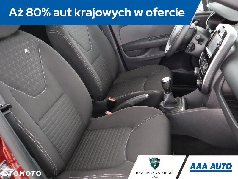 Renault Clio - 11