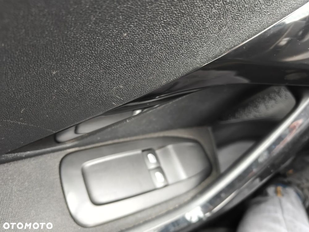 Peugeot 208 68 VTI Access - 18