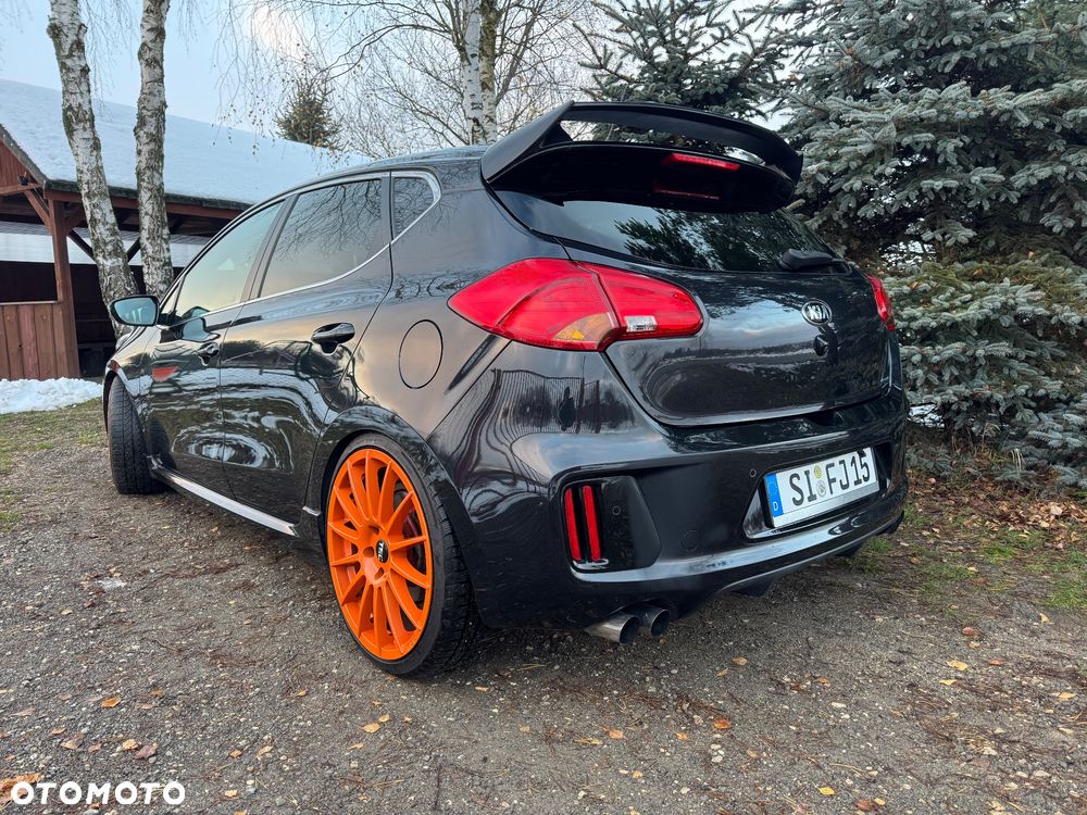 Kia Ceed 1.6 T-GDI GT-Challenge - 5