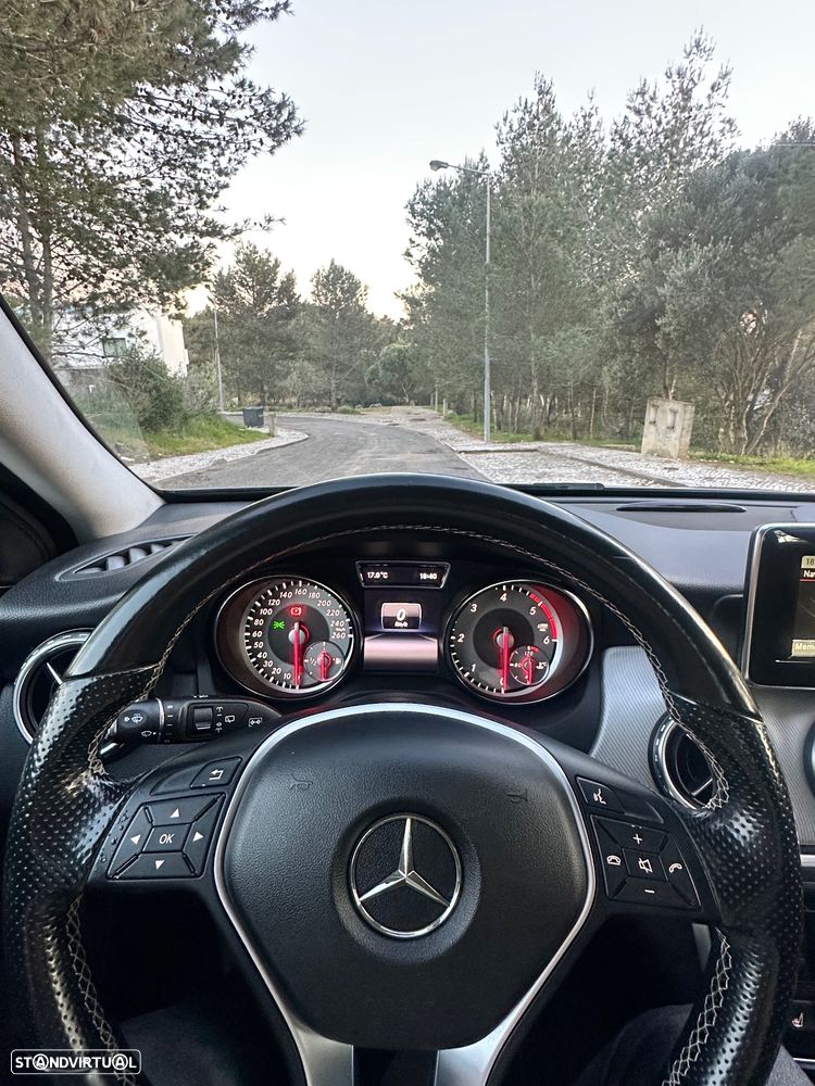 Mercedes-Benz GLA 180 (CDI) d Urban - 26