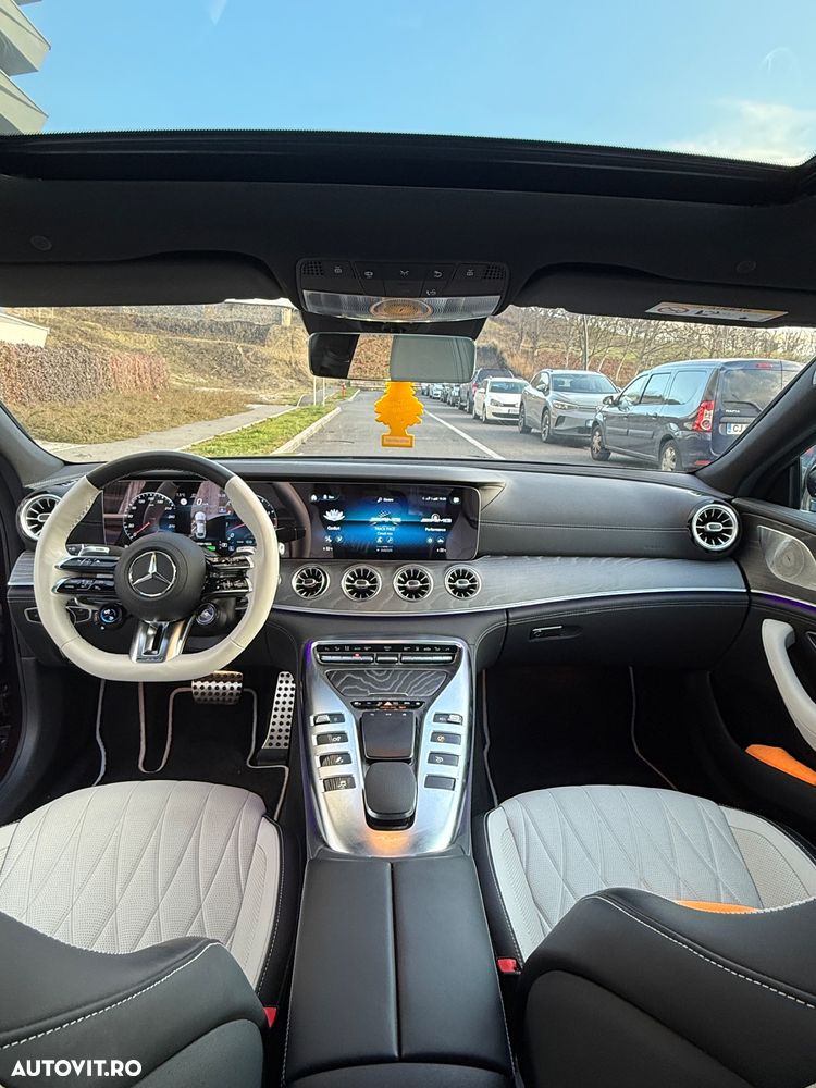 Mercedes-Benz AMG GT 53 4Matic+ Coupe 4D Speedshift TCT 9G - 10