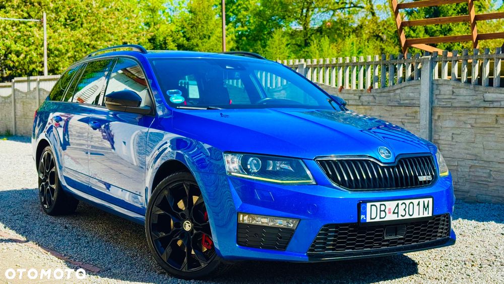 Skoda Octavia 2.0 TDI DSG RS - 3