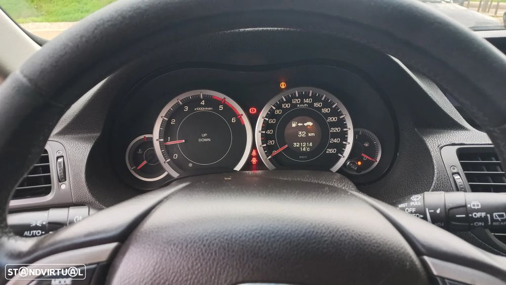 Honda Accord Tourer 2.2 i-DTEC Executive Advance - 8