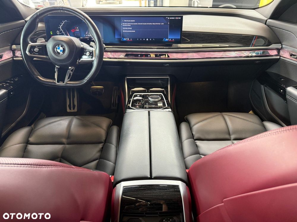 BMW Seria 7 - 18