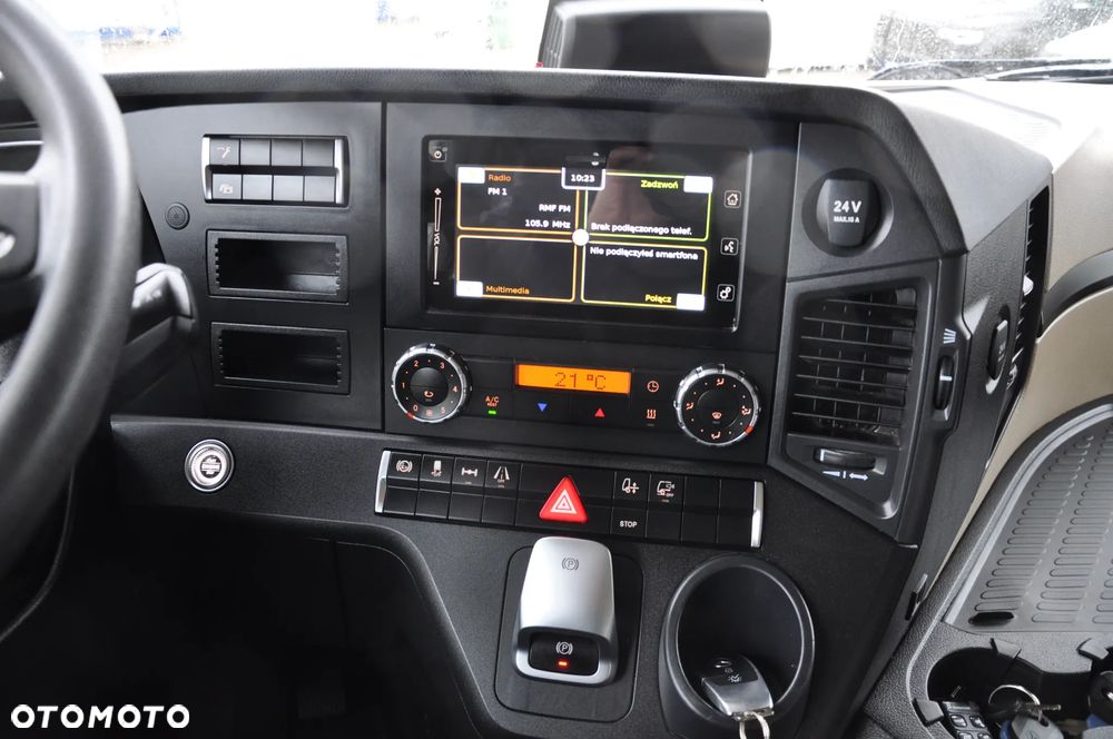 Mercedes-Benz Actros bez retardera - 18