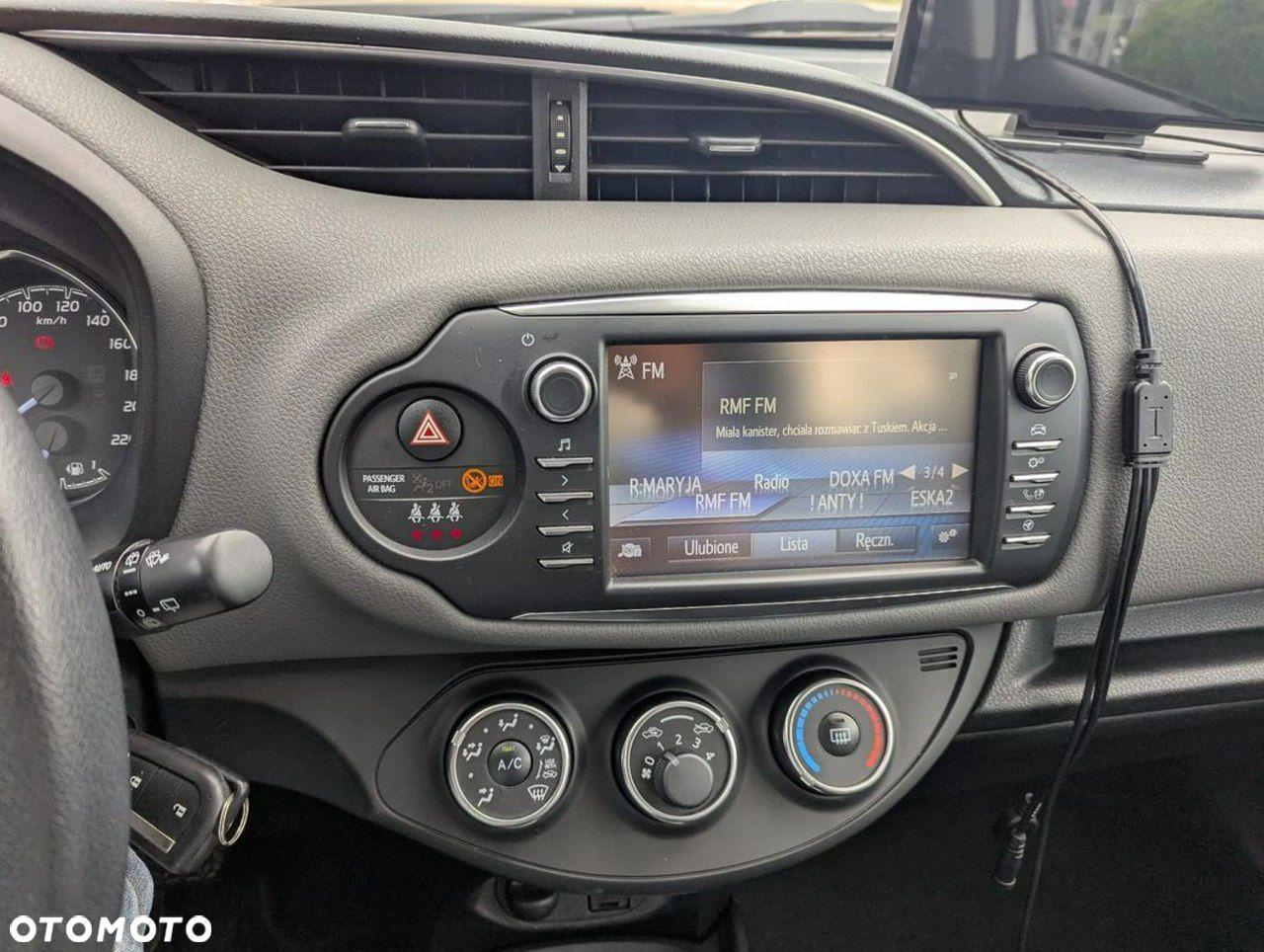 Toyota Yaris 1.5 Dynamic CVT - 14