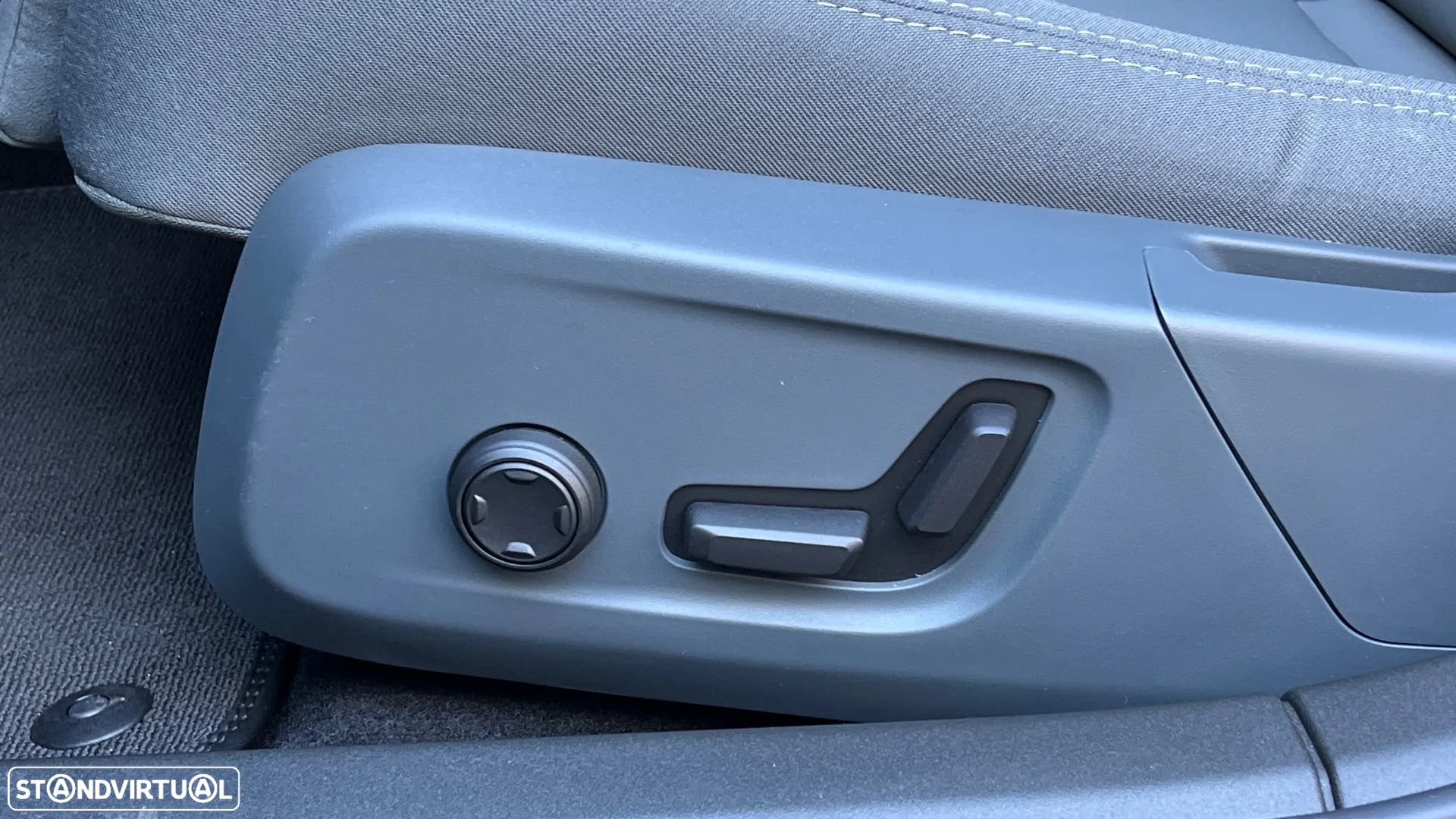 Polestar 2 Long Range 82 kWh AWD Plus - 43